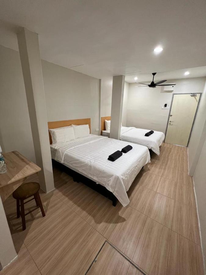 Homestay Suria Kuala Kangsar Esterno foto
