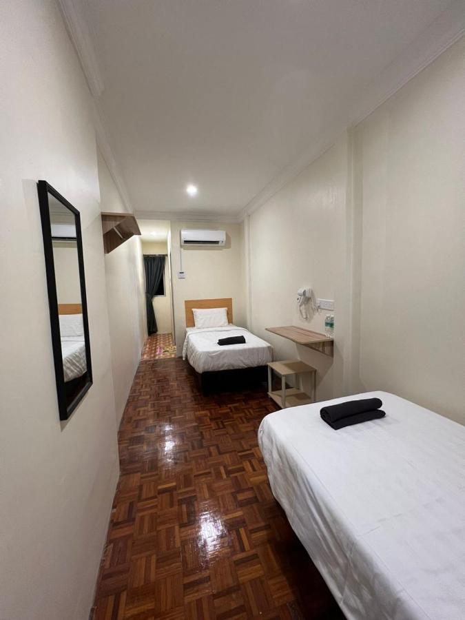 Homestay Suria Kuala Kangsar Esterno foto