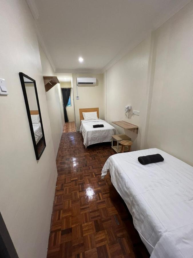 Homestay Suria Kuala Kangsar Esterno foto